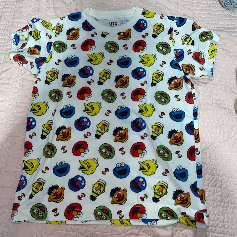 Uniqlo KAWS T-Shirt